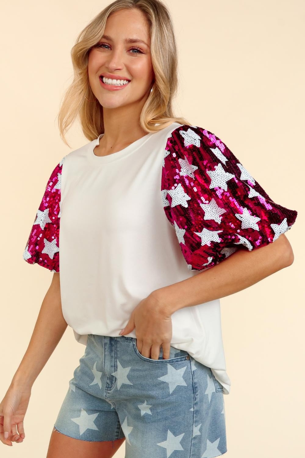 Haptics Star Sequin Bubble Short Sleeve Top - White/Magenta / S - TOPS - White