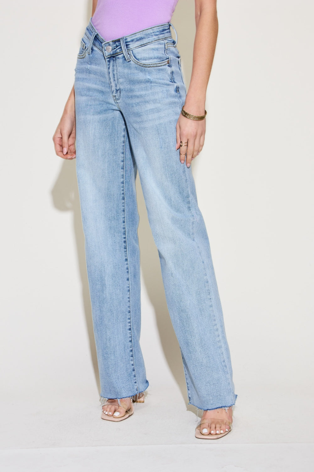 Judy Blue Full Size V Front Waistband Straight Jeans - JEANS - Light blue