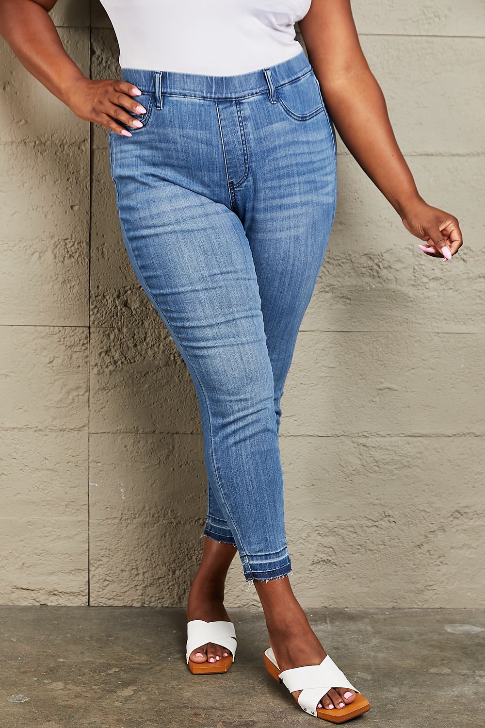 Judy Blue Janavie Full Size High Waisted Pull On Skinny Jeans - JEANS - Blue